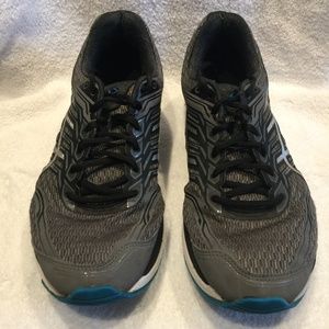 Asics GT-2000 running shoe